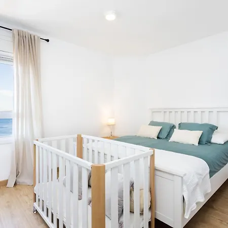 Home2book Comfy Beachfront