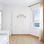 Home2book Comfy Beachfront Daire *