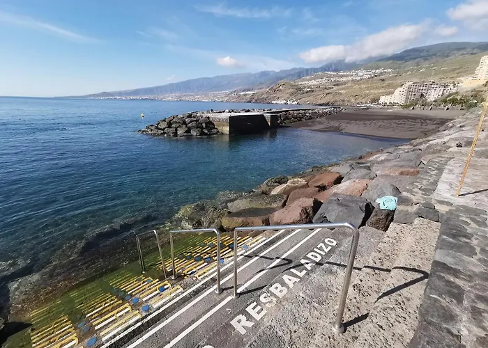 Home2book Comfy Beachfront