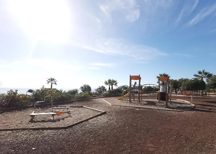 Home2book Comfy Beachfront * Радазул