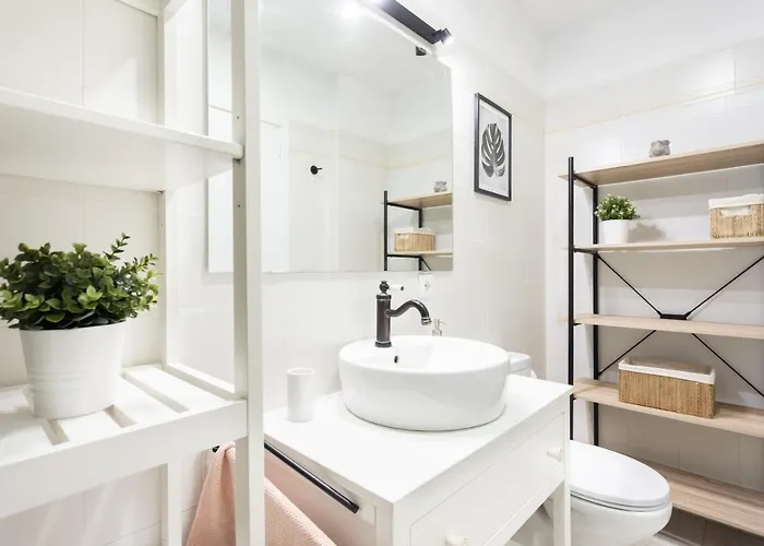 Home2book Comfy Beachfront Radazul